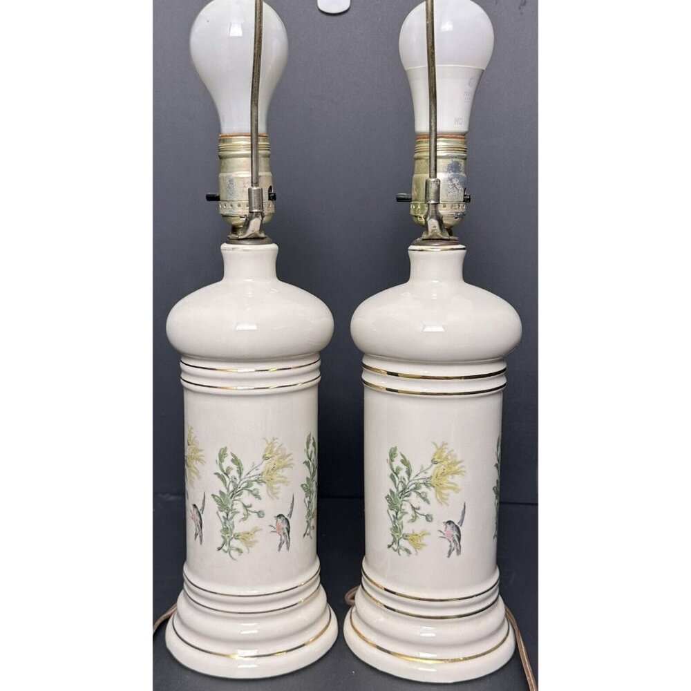 A Pair Of MCM Vintage Ceramic Hand Painted Floral Bird Lamps With Gold.